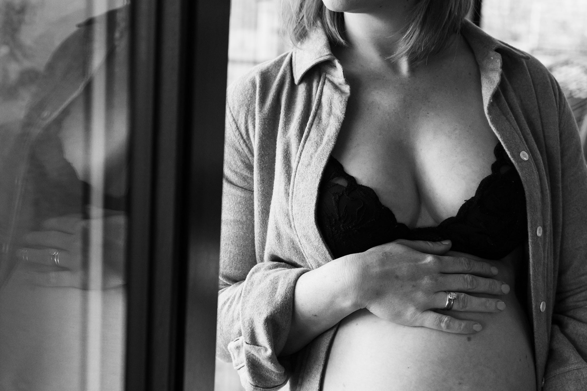 zwangerschapsshoot, lifestyle zwangerschapsshoot, zwanger Marinke fotografie fotograaf aalten